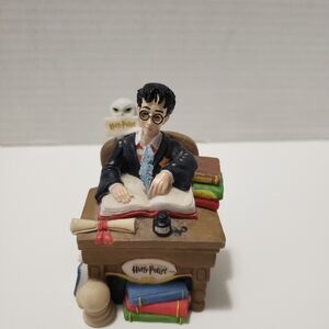 Harry Potter Desk Figurine with Books